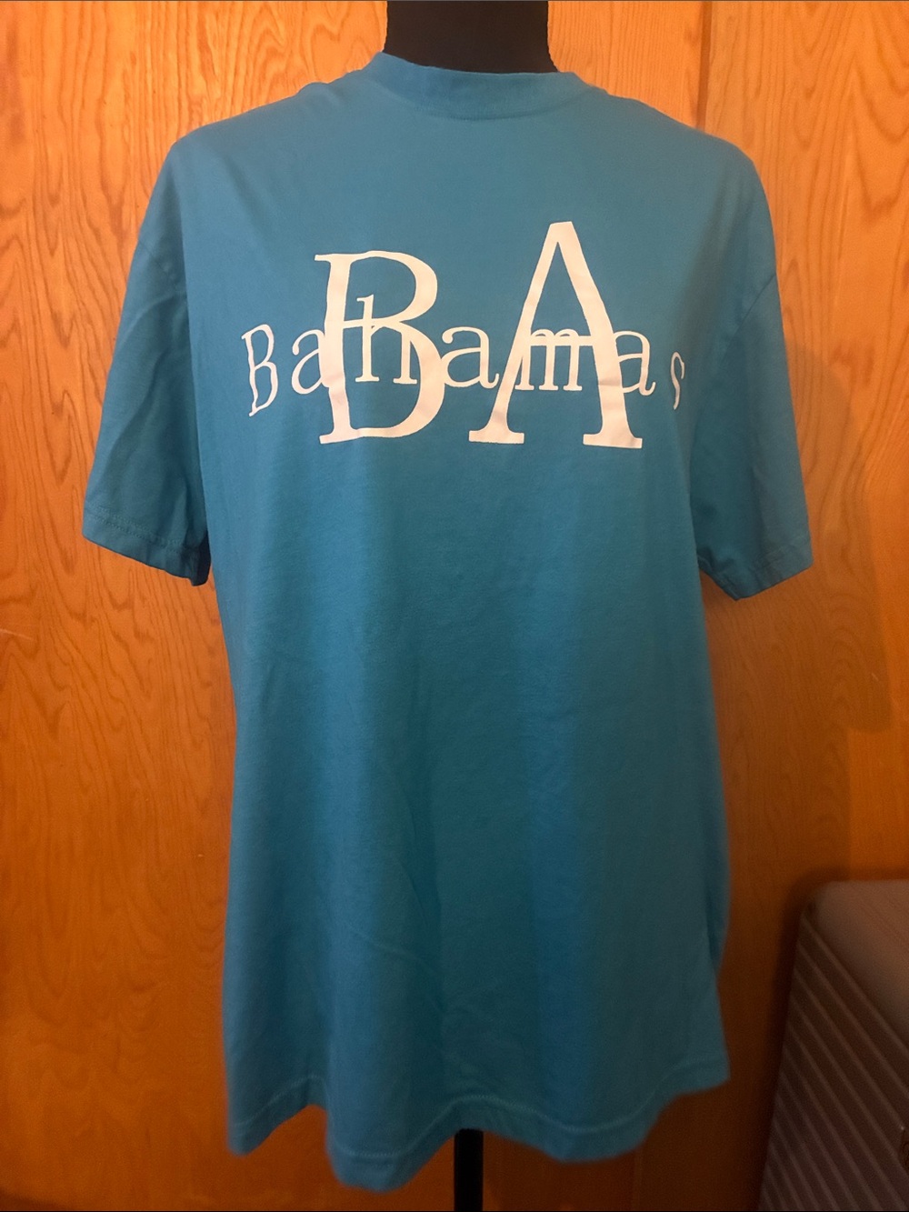 🎉Supercute🎉 Teal Crewneck Tee 🎉Bundle to save $$🎉